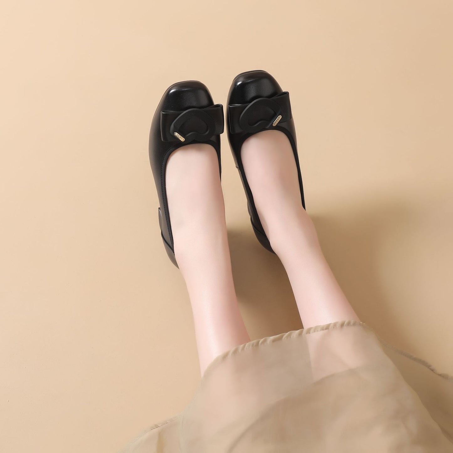 Women's Buckle Low Top Shallow Mouth Mother Women's Fashion Shoes
