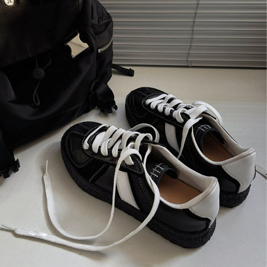 Women's Version Niche Black Retro German Training Platform Casual Shoes
