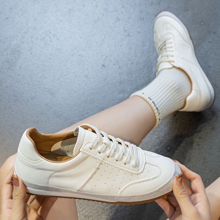 Women's Thin Bottom Board Distressed Style Lightweight Women's Casual Shoes