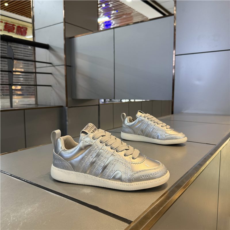 Men's Stitching Soft Sole Fashion Board Casual Shoes