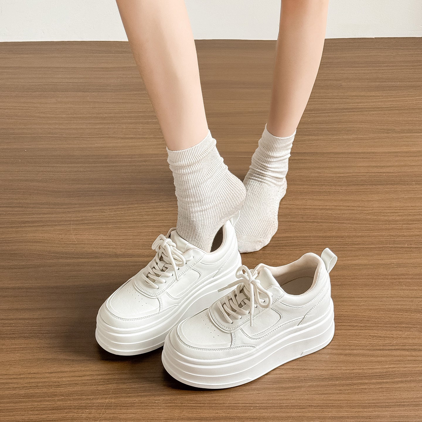 Women's Style Muffin Platform White Small Lightweight Women's Casual Shoes