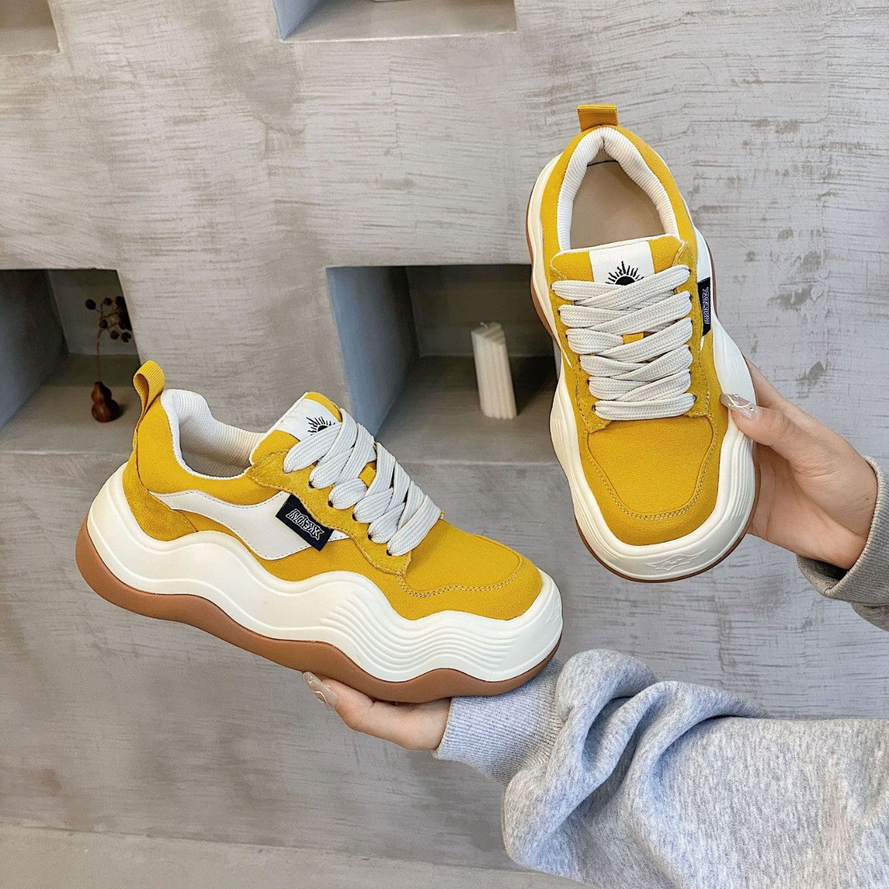 Ugly Cute Big Head Bread Wave Women's Casual Shoes