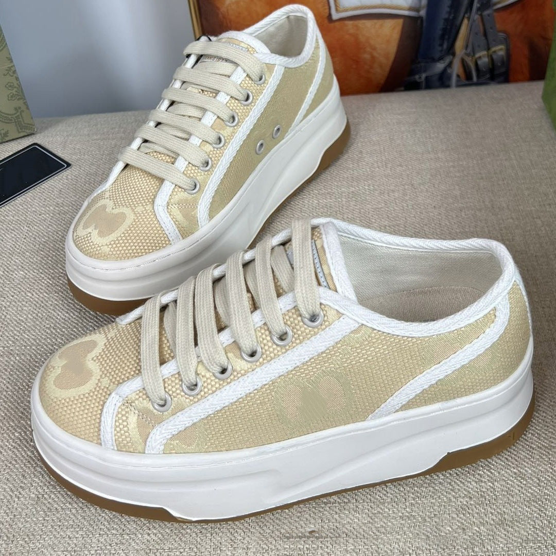 Platform Heightened Vintage Embroidered Board Fashion Canvas Shoes