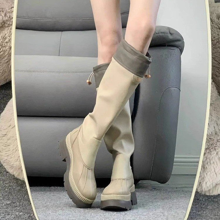 Small Height Increasing Skinny Outdoors Commute Trousers With An Women's Leather Boots