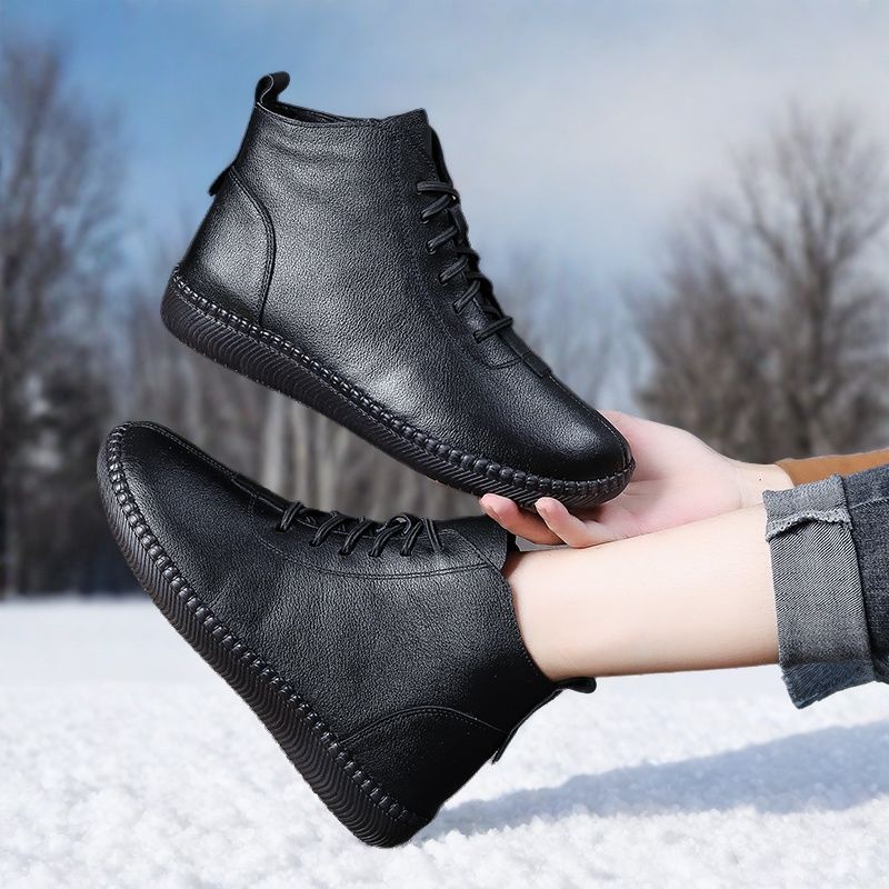 Women's Lightweight Short Flat Round Toe Soft Leather Shoes
