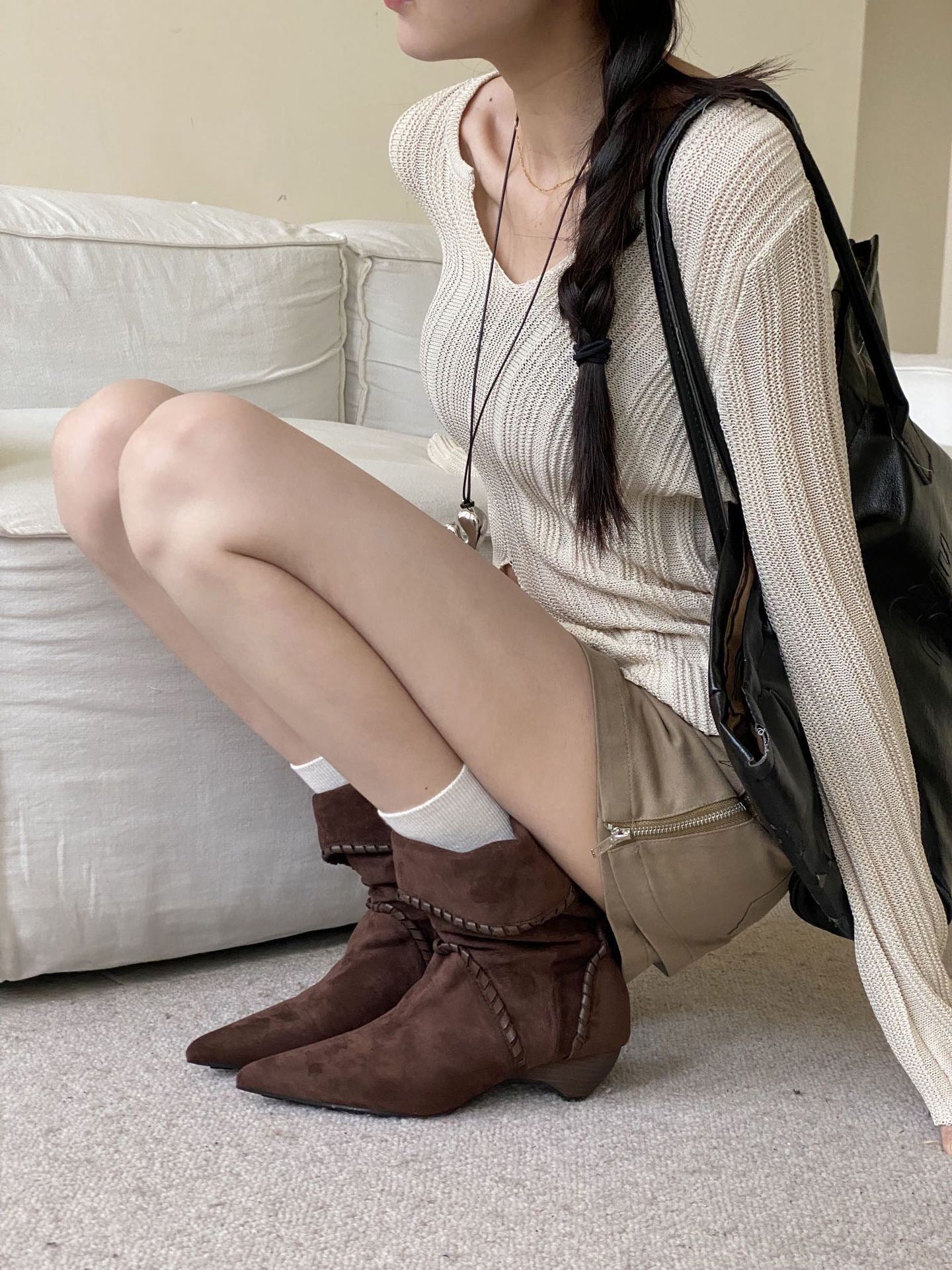 Wooden Handmade Binding Cable Pointed Toe Suede Women's Leather Boots