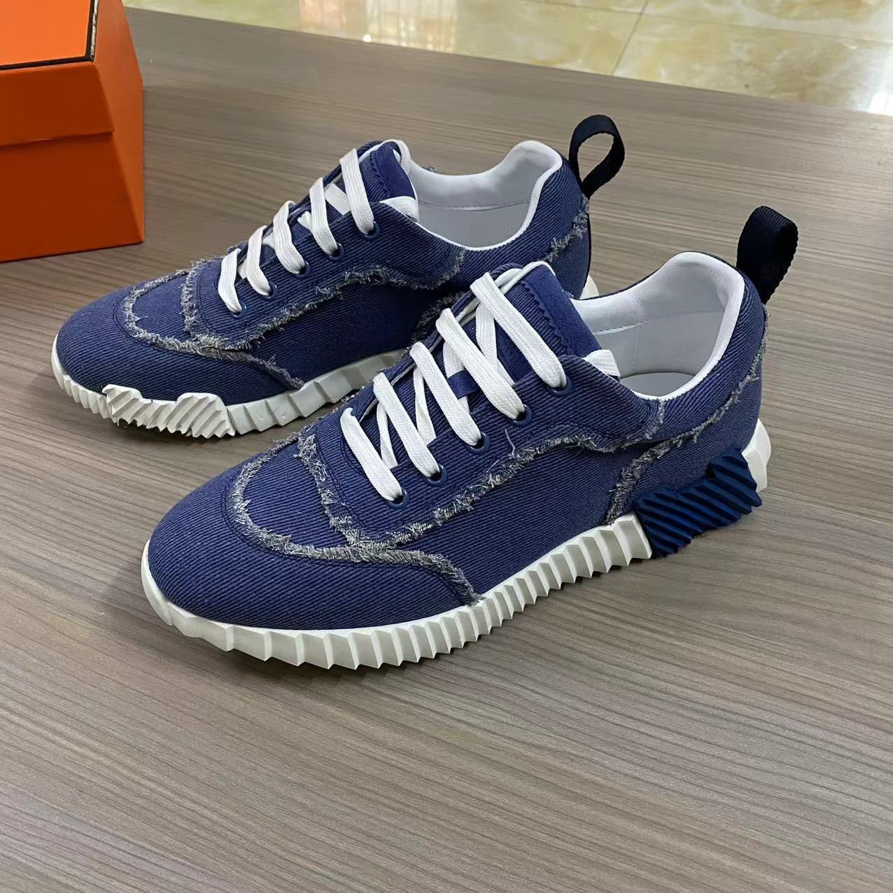 Women's Breathable Mesh Dad Lightweight Comfortable Flats Sneakers