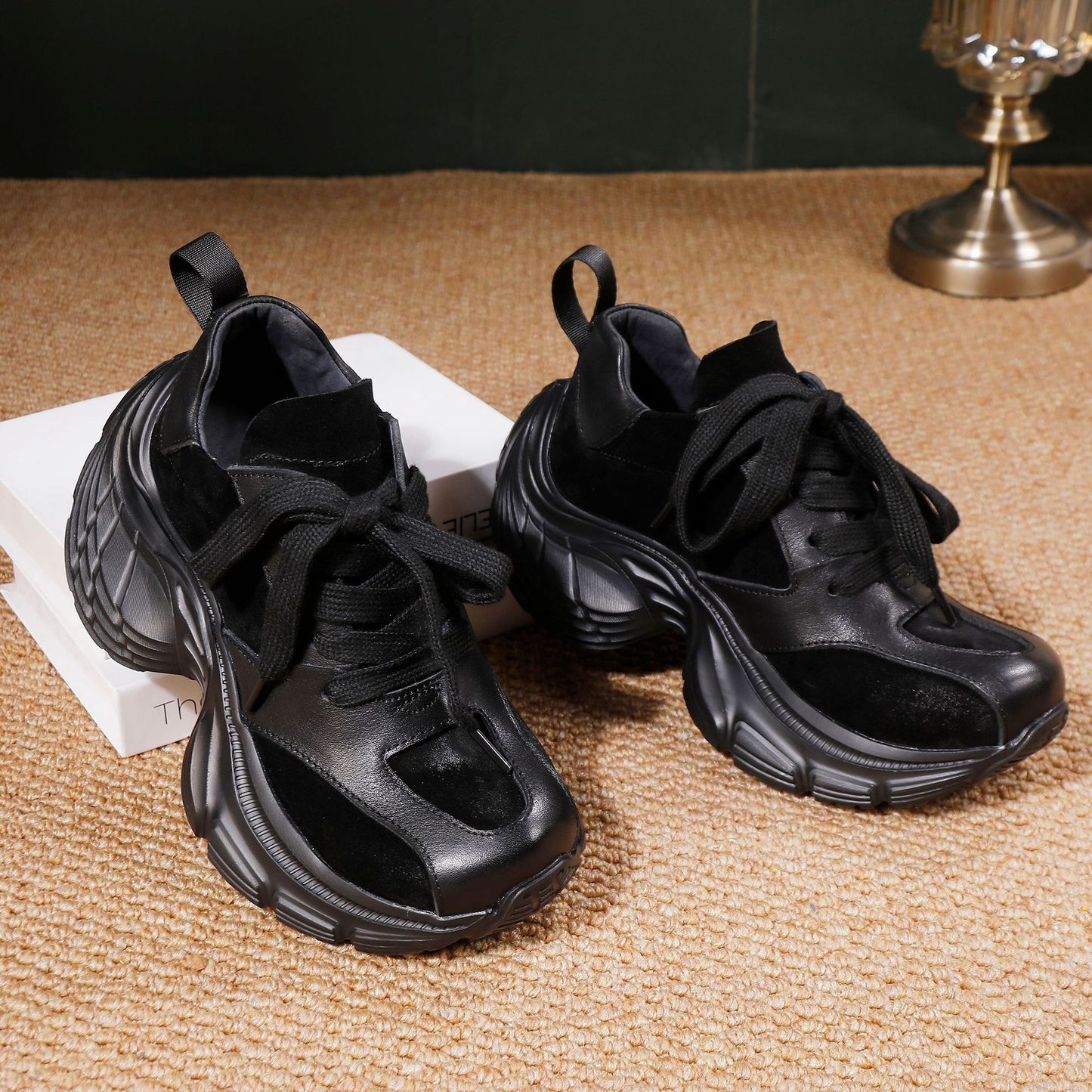 Women's Sports Style Deep Mouth Pumps Soft Leather Shoes