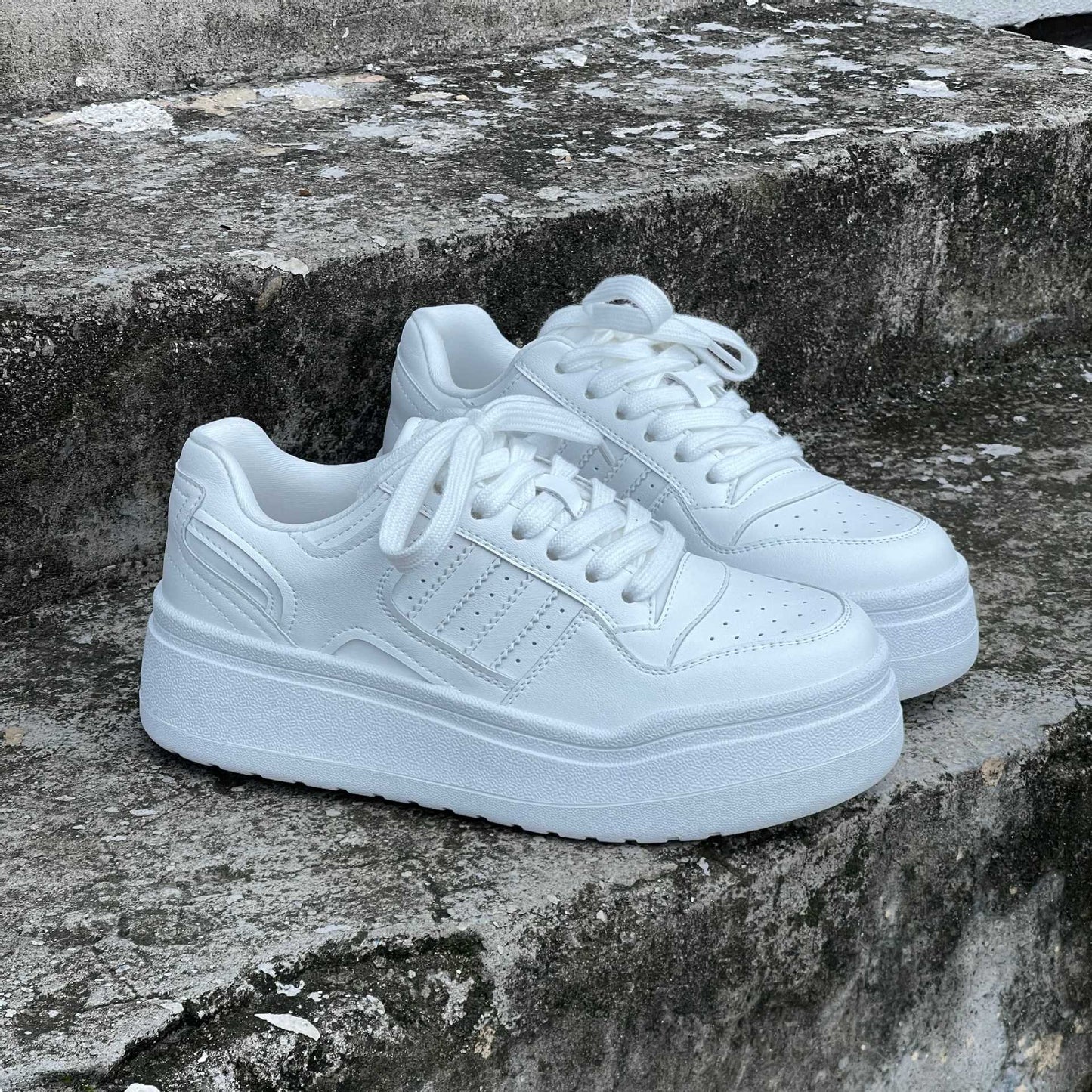 Attractive Classic Women's Platform White Sports Women's Casual Shoes