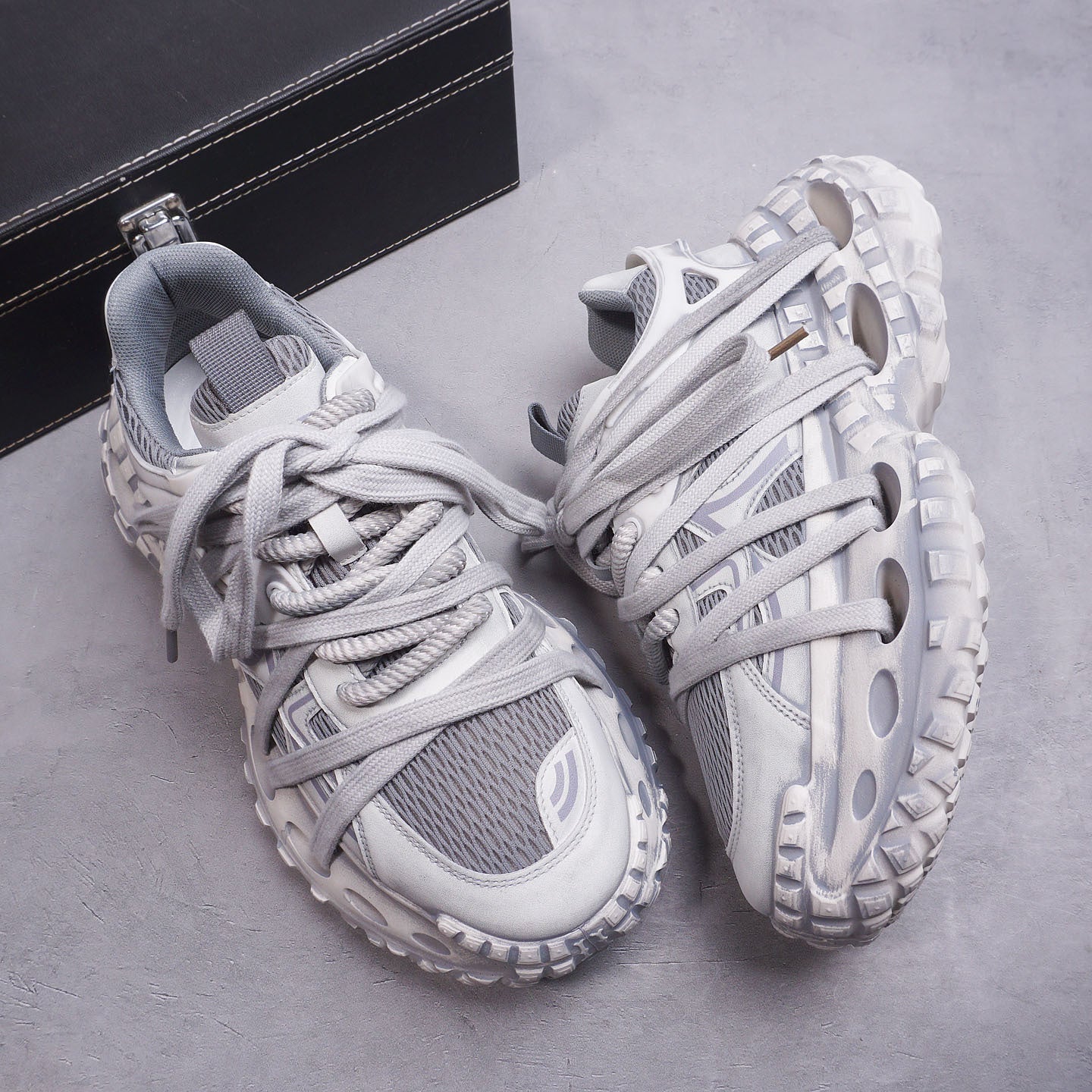 Men's Super Hot Dad Fashion Niche Platform Inner Men's Sports Shoes