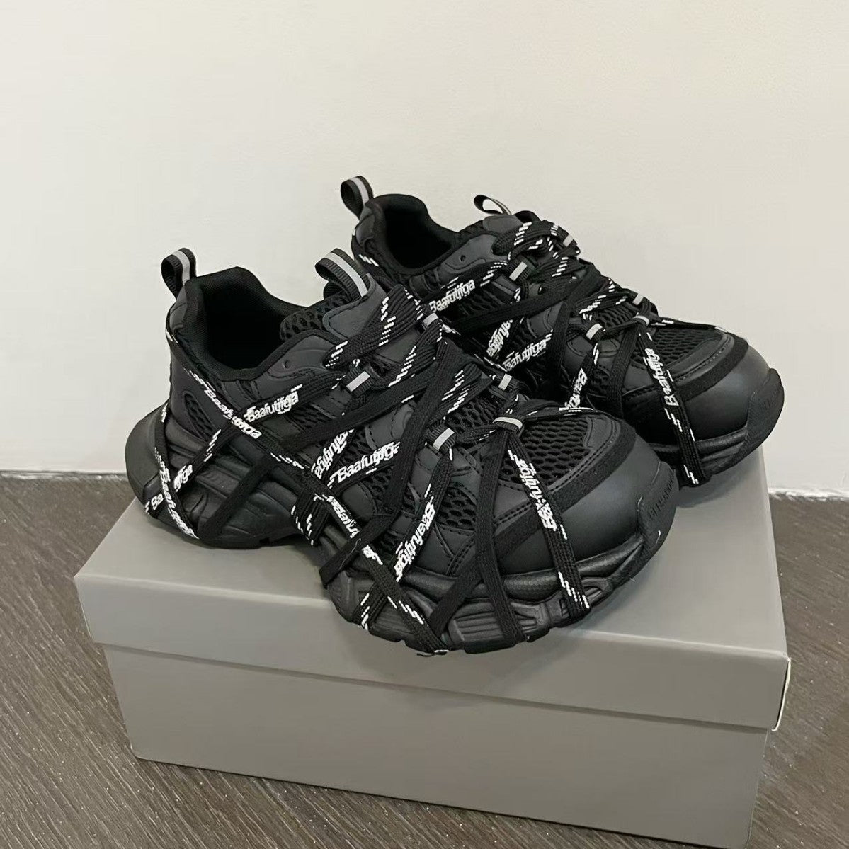 Women's Thick Bottom Spider Web Dad Autumn Fashion Trendy Cool Sports Casual Shoes