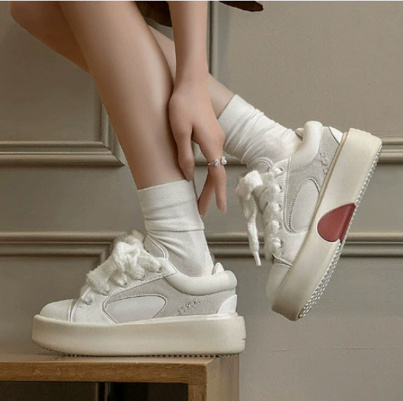 Women's & Men's Design Heart-shaped Platform Fashionable Height Increasing Men's Sports Shoes