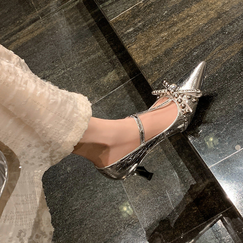 Women's Small High Gold Style Pointed Rivets Bow Mary Heels