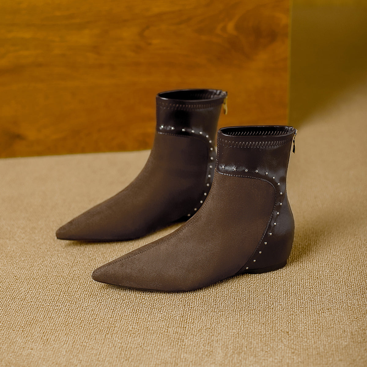 Women's Pointed Toe Suede Inner Height Increasing Stitching Comfortable Back Boots