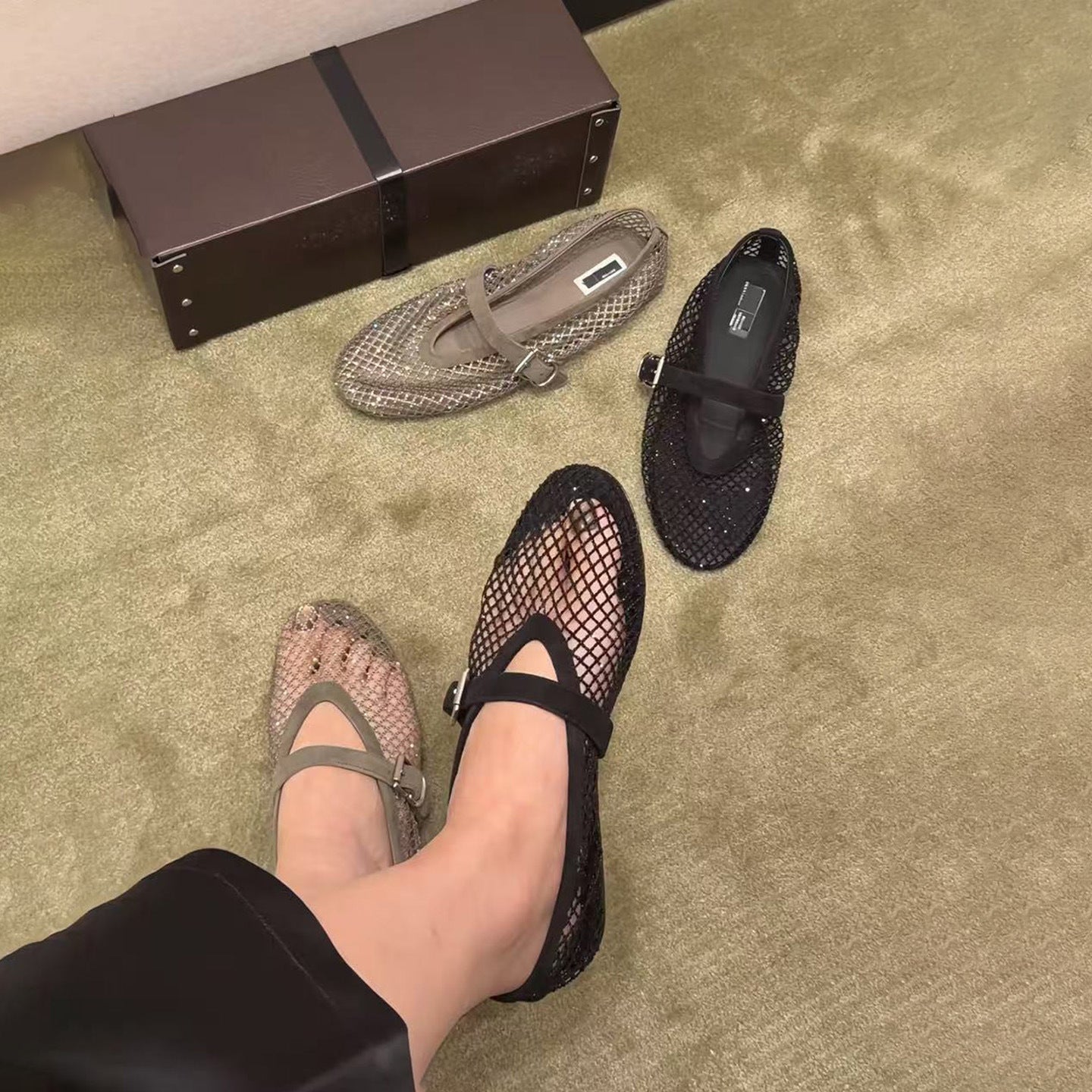 Women's Wire Mesh Flat Pumps Round Toe Hollow Breathable Fisherman Mary Women's Fashion Shoes