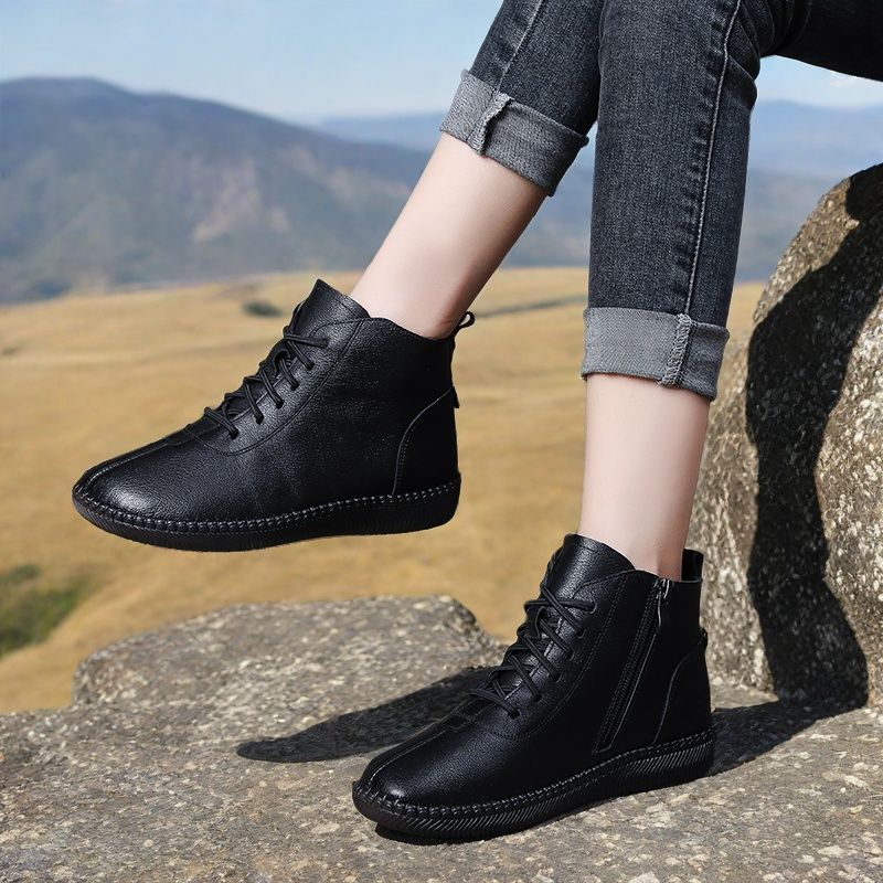 Women's Lightweight Short Flat Round Toe Soft Leather Shoes