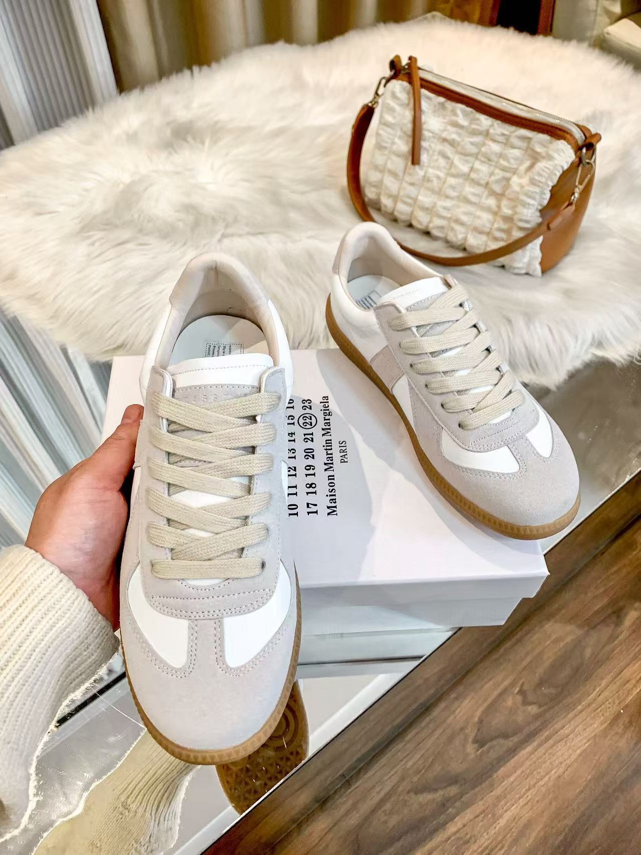 Women's & Men's High Version Training White Lovers Wild Retro Sports Casual Shoes