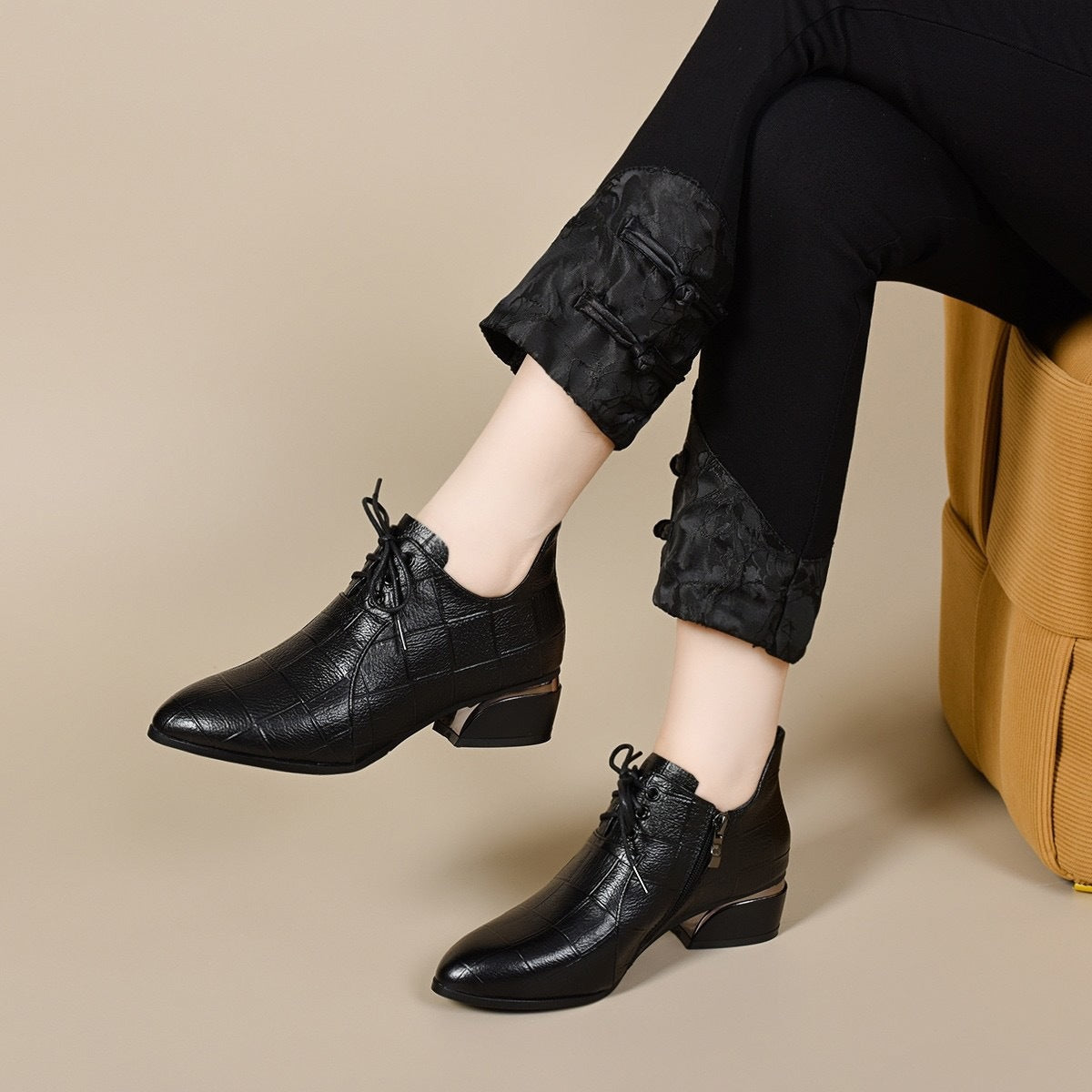 Fashionable Chunky Pointed Comfortable Mom Autumn Heels