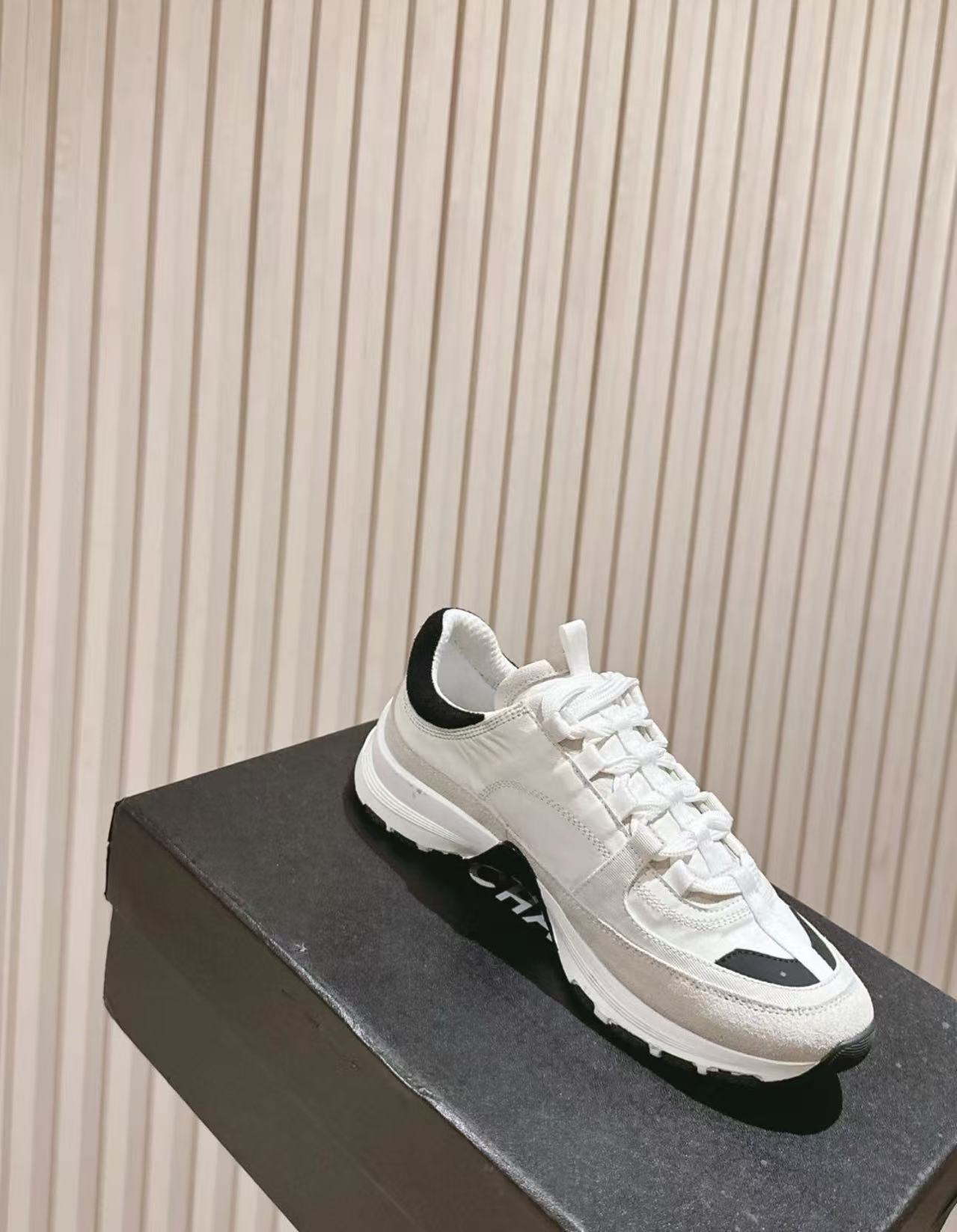 Women's Yuan Level Classic Style Home Platform Dad Summer Casual Shoes
