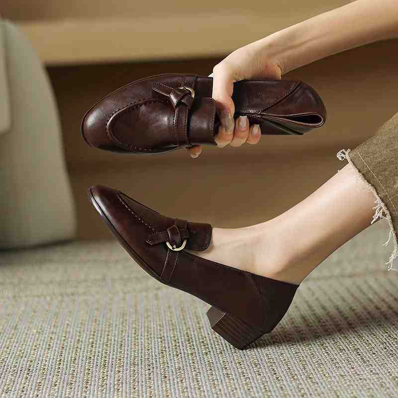 Women's Chunky French Round Toe Vintage Pumps Heels