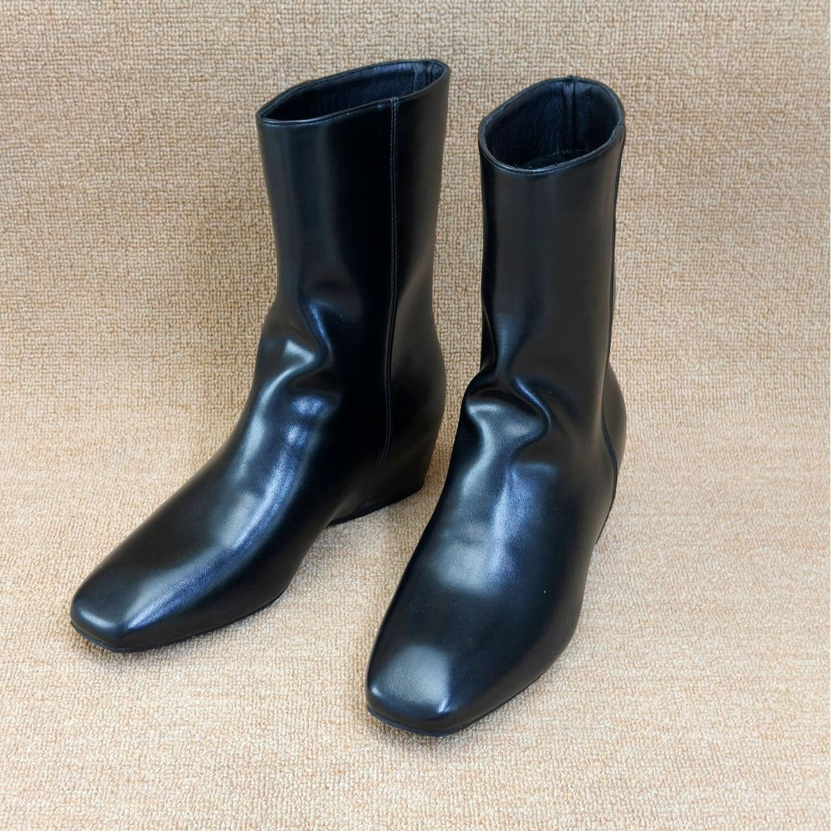 Women's Square Head Slimming Simple Height Increasing Insole Wide Tube Knight Women's Leather Boots