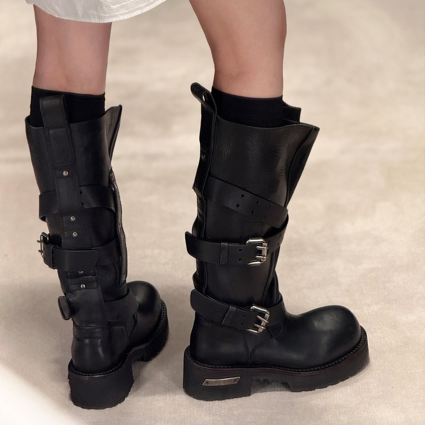 Women's Buckle Poison Big Head Drawstring Tube Circumference Thick Bottom Women's Leather Boots
