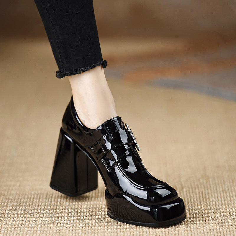 Women's British Style Vintage Patent Chunky Pumps Spring Women's Fashion Shoes