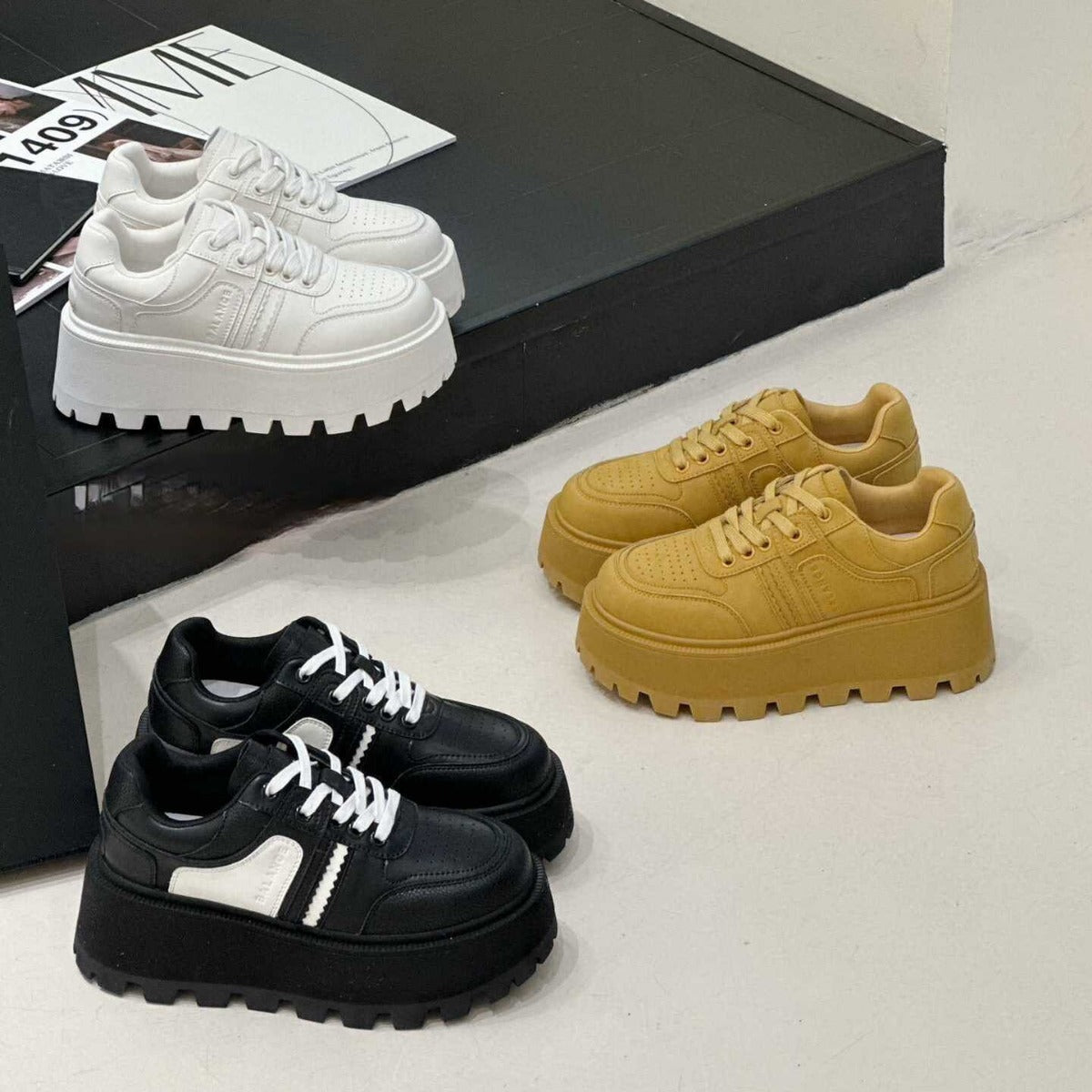 Black White Thick Sole Height Increasing Women's Casual Shoes