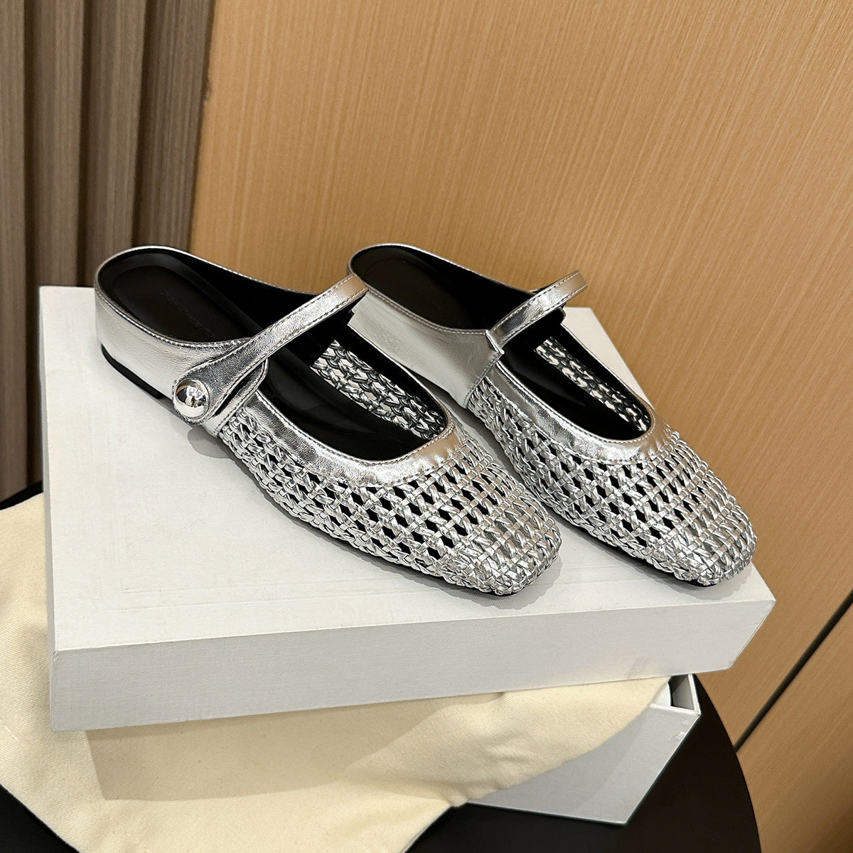 Women's Square Toe Woven Hollowed Breathable Height Increasing Insole Back Open Women's Fashion Shoes
