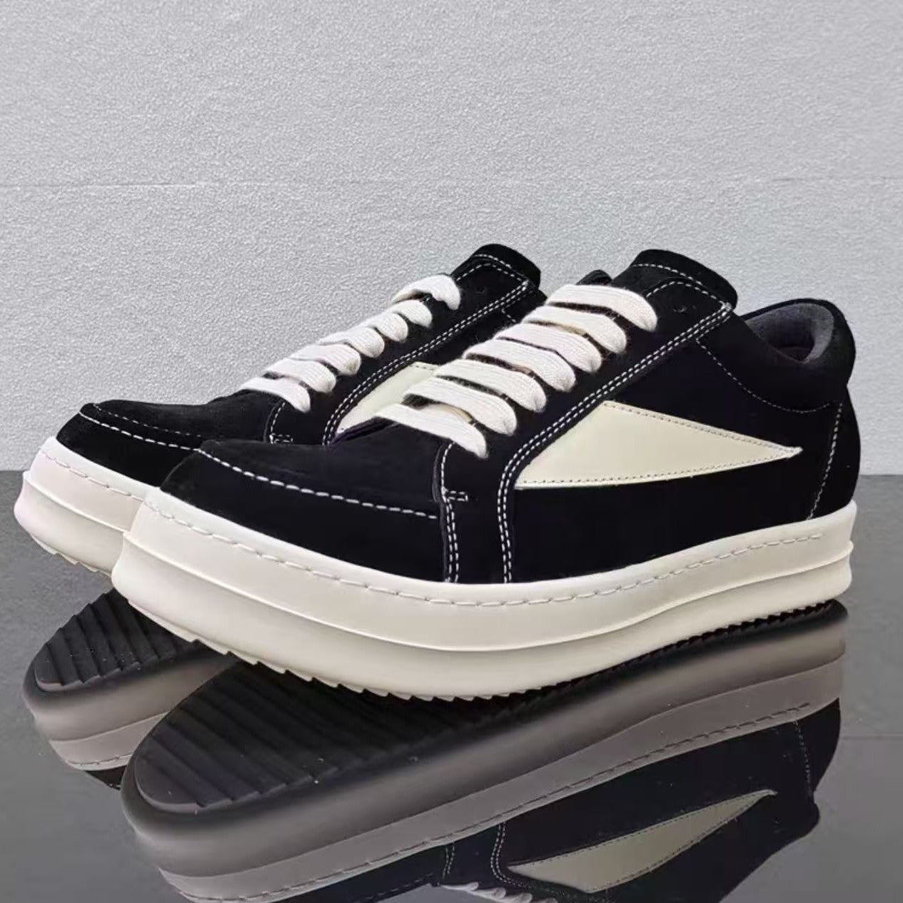 Men's & Women's Main Line Four Thick Bottom Cowhide Dark Black Men's Casual Shoes