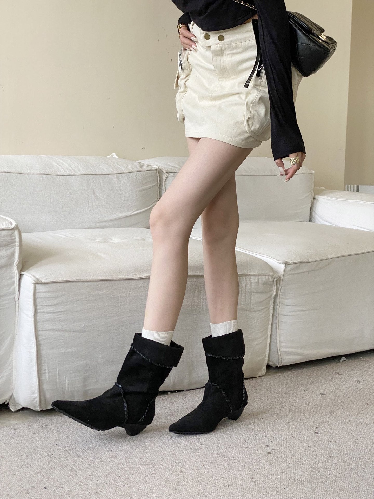 Wooden Handmade Binding Cable Pointed Toe Suede Women's Leather Boots