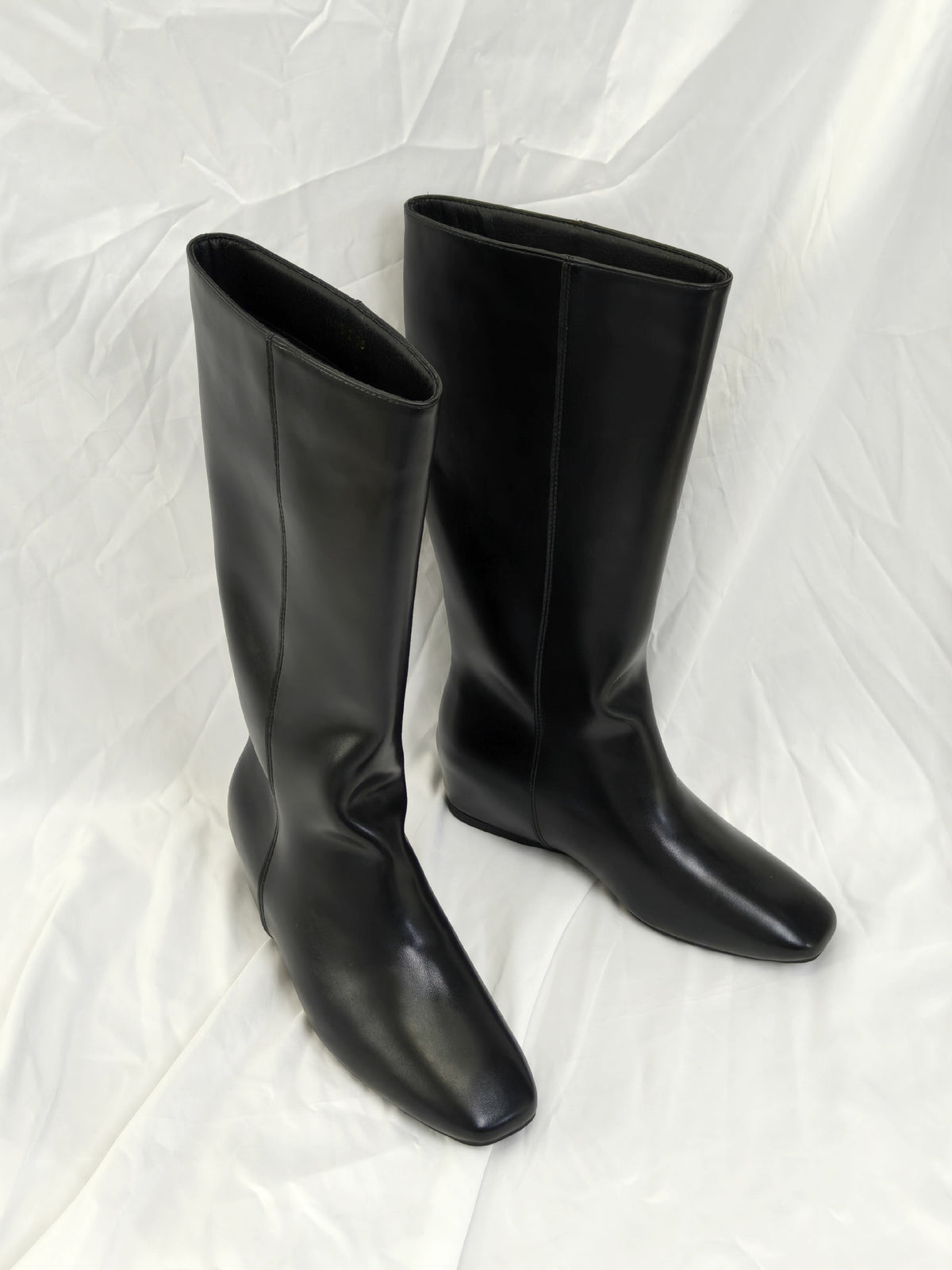 Women's Square Head Slimming Simple Height Increasing Insole Wide Tube Knight Women's Leather Boots