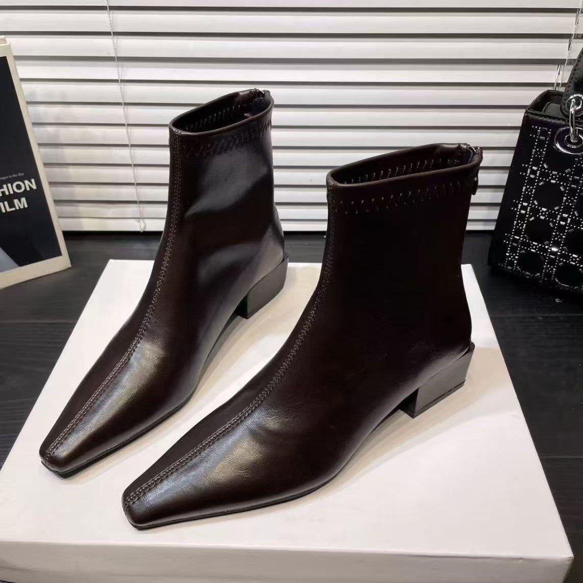 Women's Cherry Red Square Toe Chunky Chelsea Smoke Pipe Short Motorcycle Women's Leather Boots