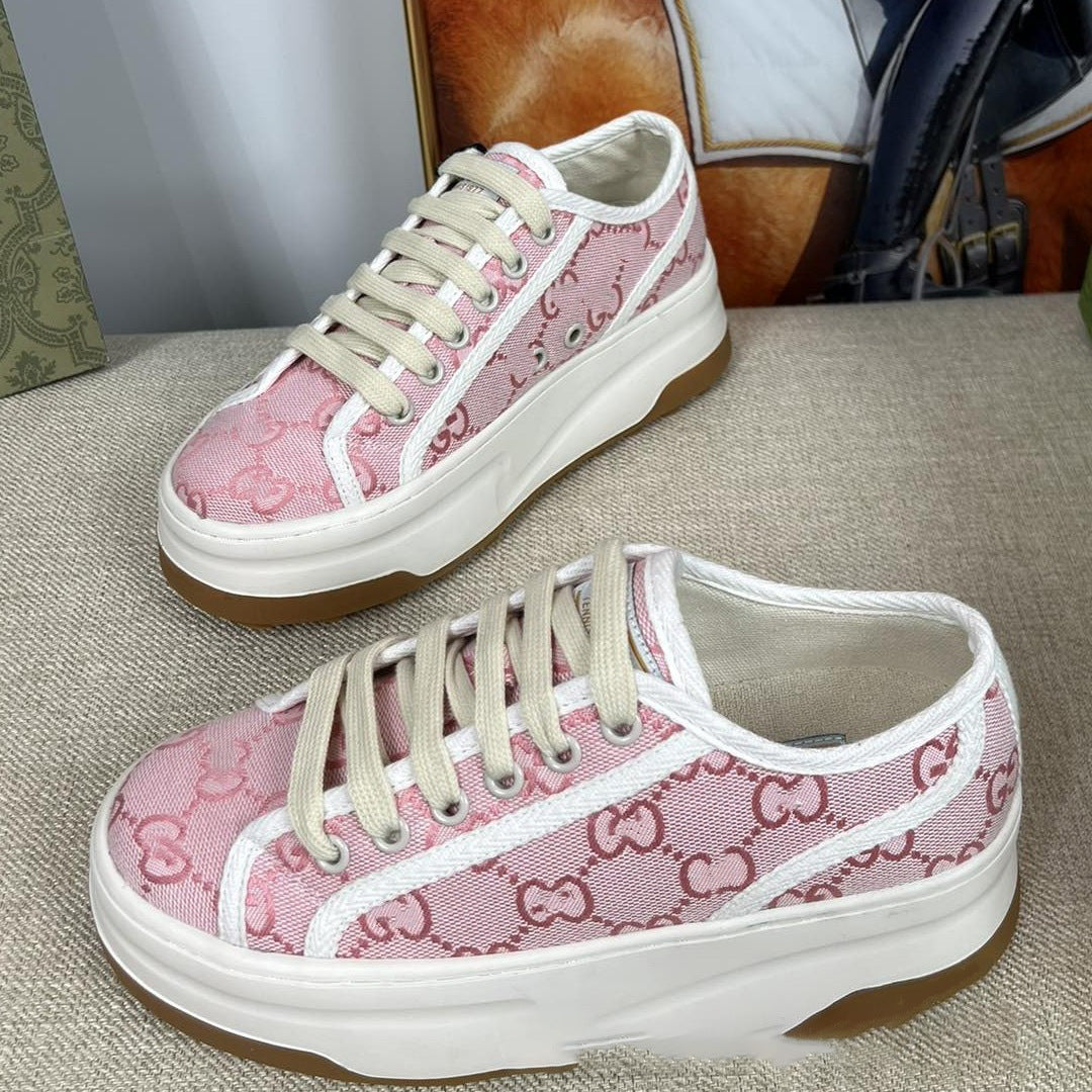Platform Heightened Vintage Embroidered Board Fashion Canvas Shoes