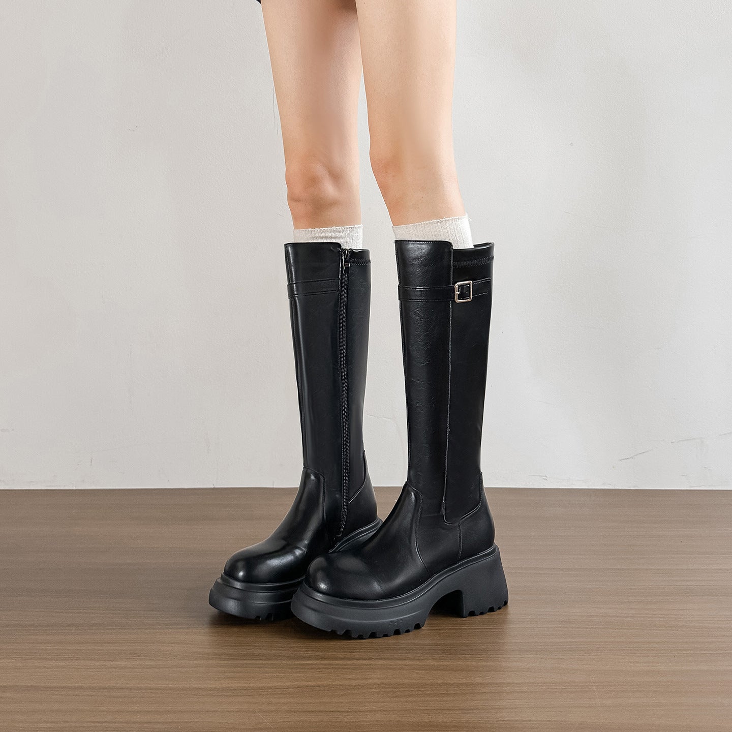 Women's Buckle Below The Knee Widened Back Women's Leather Boots
