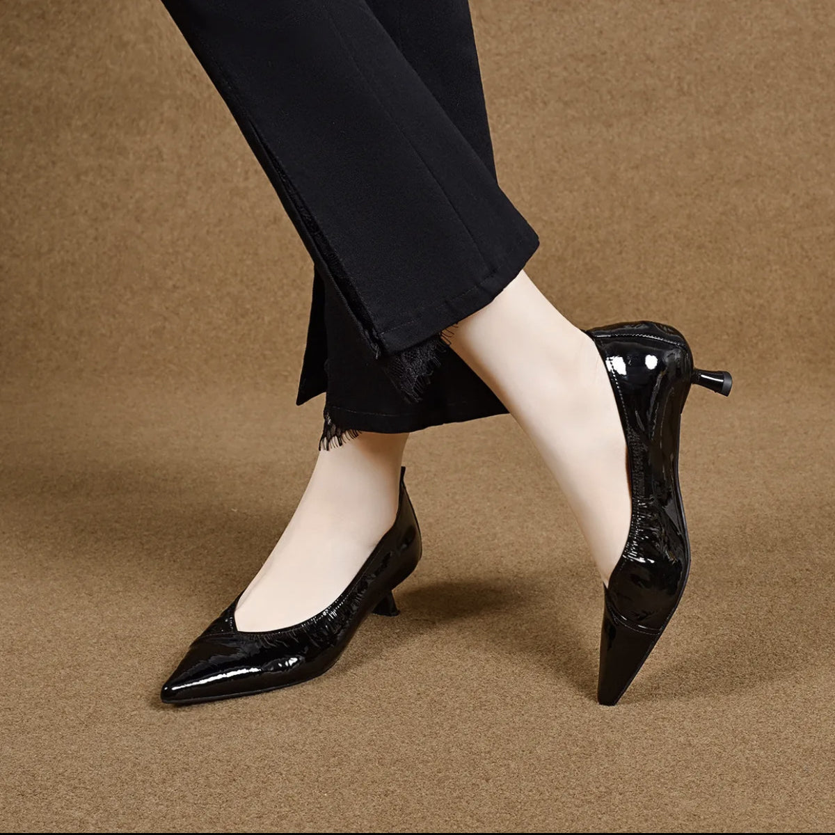 Women's Autumn Wrinkle Patent Low-cut Pointed Toe Small Men's Shoes