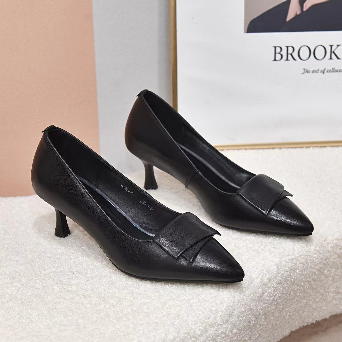 Women's High Pumps Pointed Stiletto Low-cut Spring Flat Women's Fashion Shoes