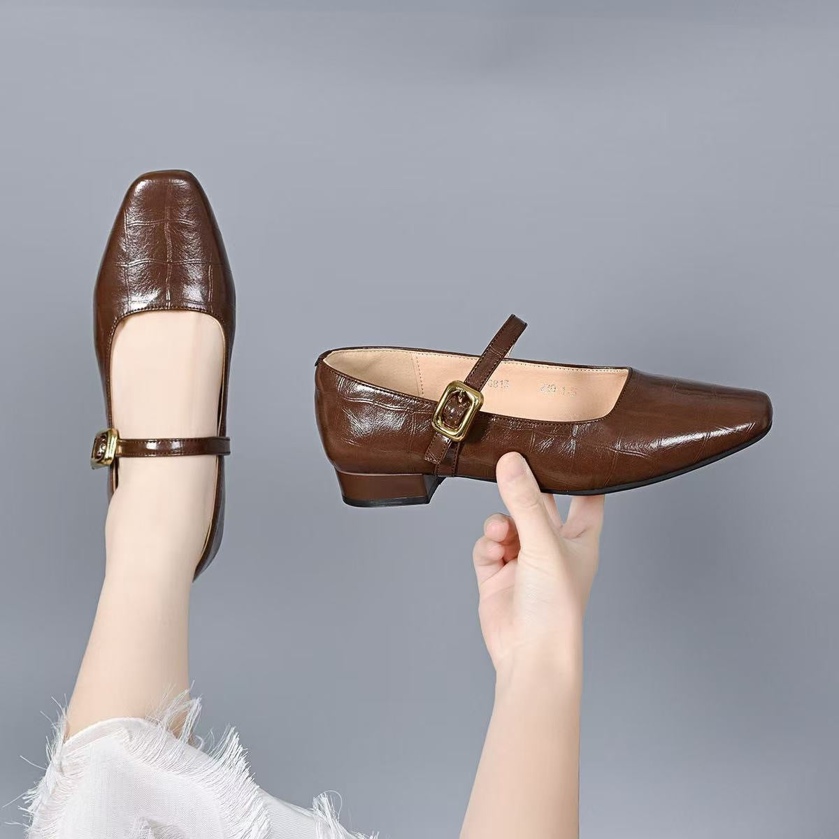 Women's Retro Square Toe French Shallow Mouth Flat Stylish Low Temperament Women's Fashion Shoes