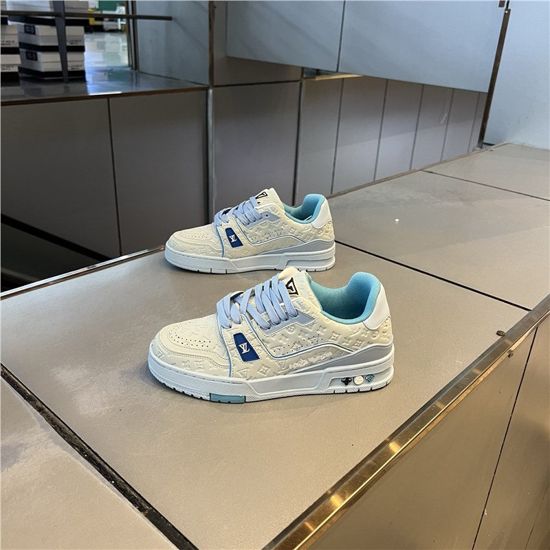 Women's & Men's Quality Couple Soft Sole Lightweight Fashion Breathable Women's Shoes