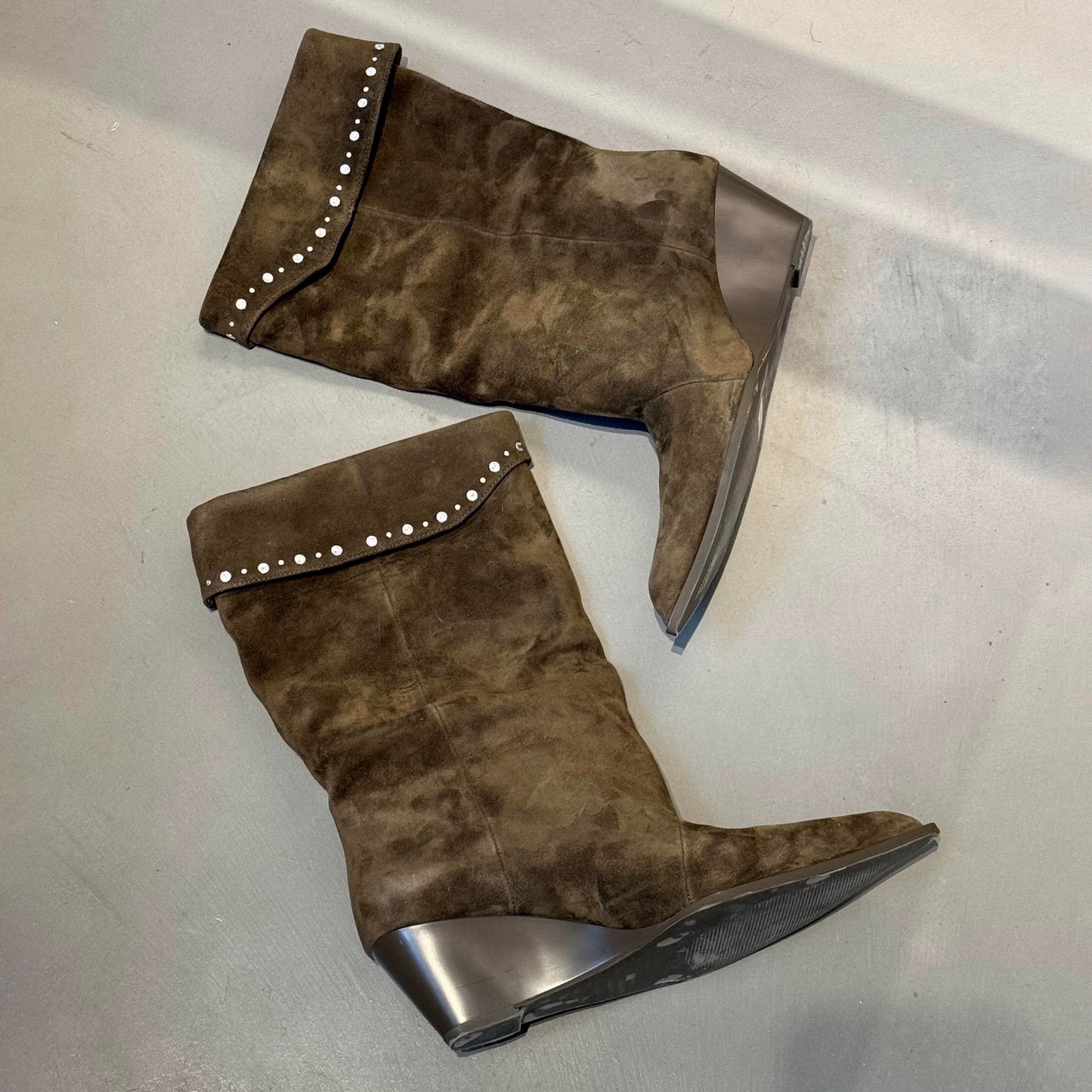 Rivet Suede Wedge Pointed Toe Skinny Western Cowboy Female Heels
