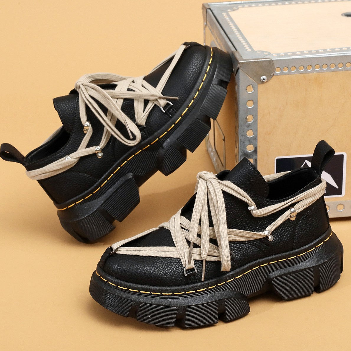 Trendy Genuine Black Pentagram Platform Pumps Leather Shoes