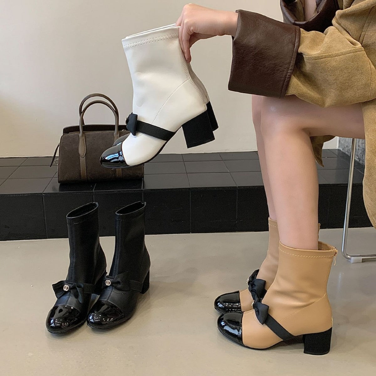 Women's Style French Bow Color Block Chunky Princess Wind Chain Chelsea Boots