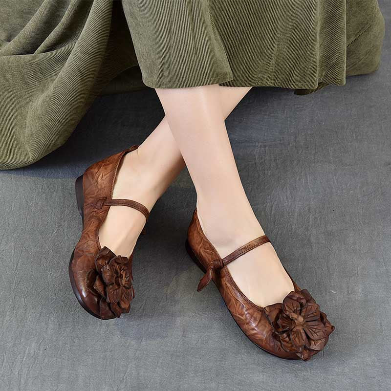 Women's First Layer Cowhide Soft Bottom Ethnic Style Flower Artistic Retro Women's Casual Shoes