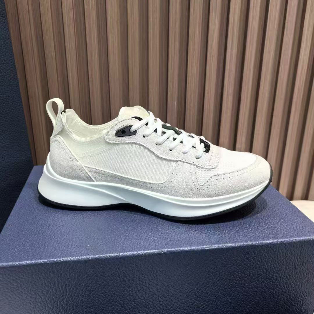 Men's Mesh Breathable Fashion Lace Up Round Toe Comfortable Men's Sports Shoes