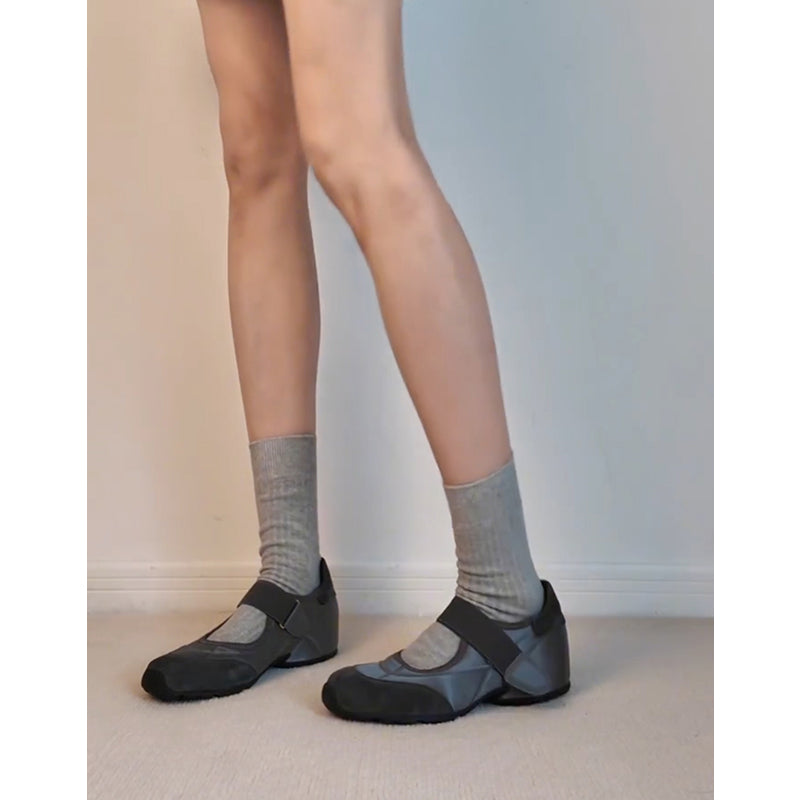 Women's Version Niche Retro Round Toe Invisible Elevated Velcro Mary Jane Casual Shoes