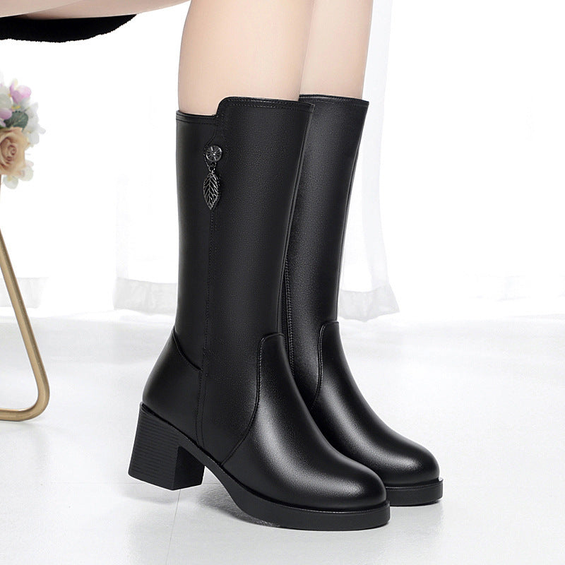 Women's Genuine Middle Tube Female Mother Cotton Short Thick Soft Bottom Boots
