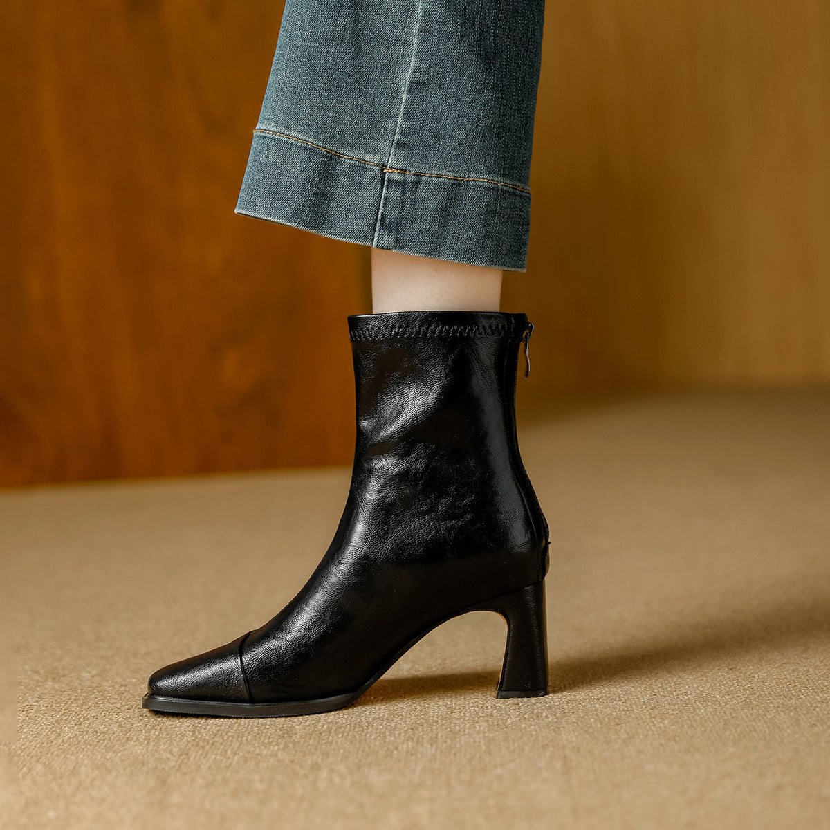Women's Square Toe High Stretch Thin With Padded Lining Simple Women's Leather Boots