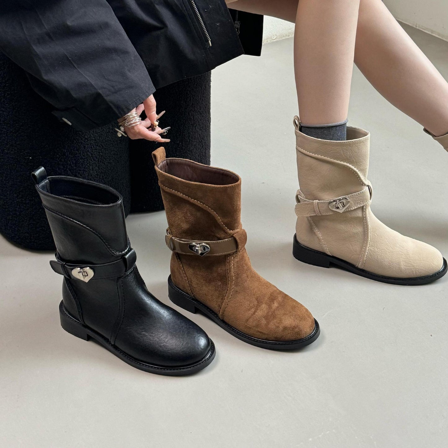 Women's French Retro Western Cowboy Ankle Female Round Boots