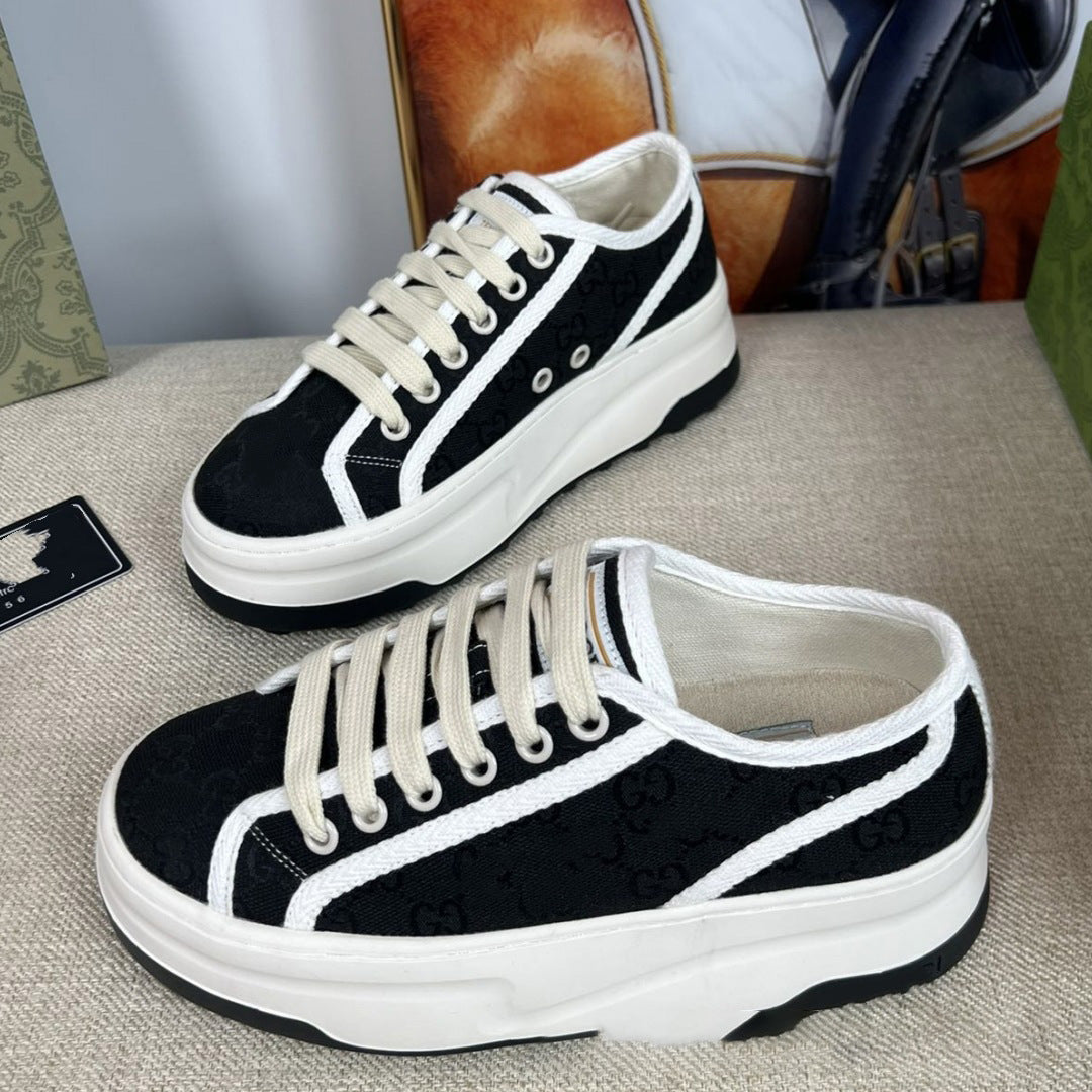 Platform Heightened Vintage Embroidered Board Fashion Canvas Shoes