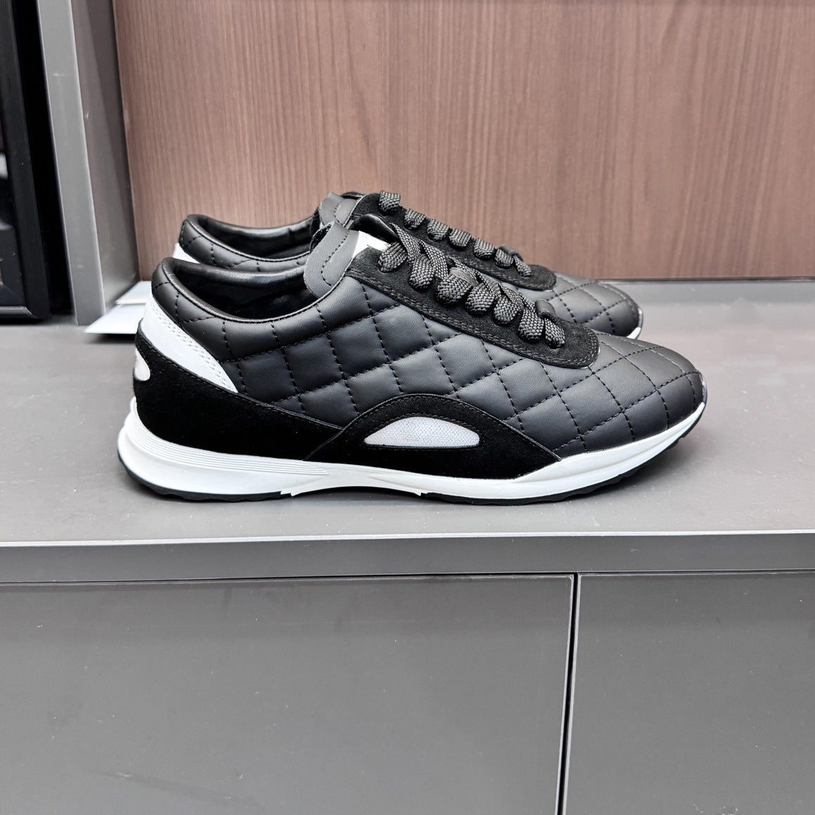 Women's Style Rhombus Training Genuine Lace Up Small Fragrance Sneakers